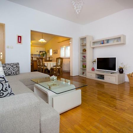 Apartman Marija Apartment Split Bagian luar foto