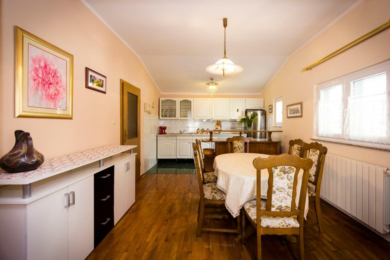 Apartman Marija Apartment Split Bagian luar foto